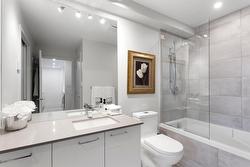 Salle de bains attenante à la CCP - 