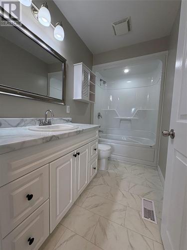 6 Pine Avenue, Lewisporte, NL - Indoor Photo Showing Bathroom