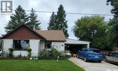 231 Third STREET NE  Preeceville, SK S0A 3B0