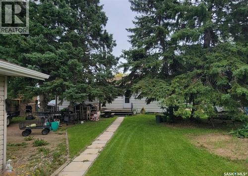 231 Third Street Ne, Preeceville, SK - Outdoor