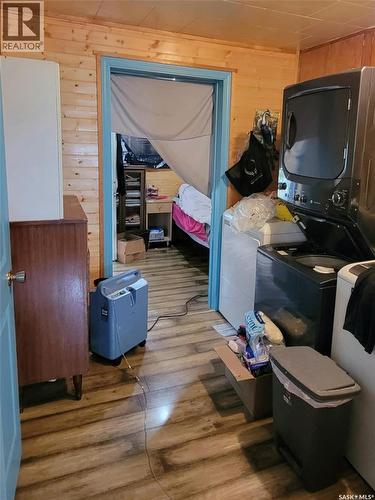 231 Third Street Ne, Preeceville, SK - Indoor Photo Showing Bedroom