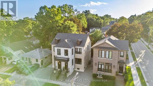 172-174 Victoria Street, Newmarket, ON - 