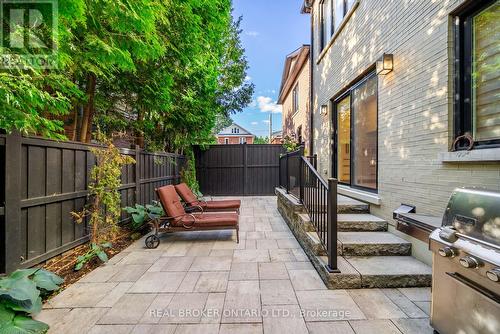 172-174 Victoria Street, Newmarket, ON - Outdoor With Exterior