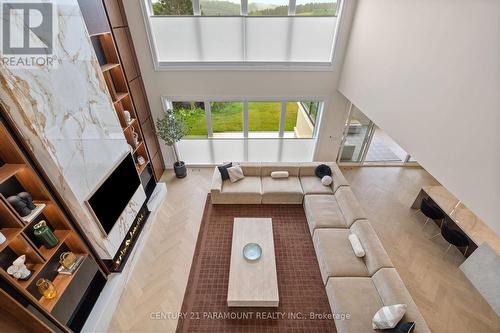 16322 Hillview Place, Caledon, ON - Indoor Photo Showing Other Room