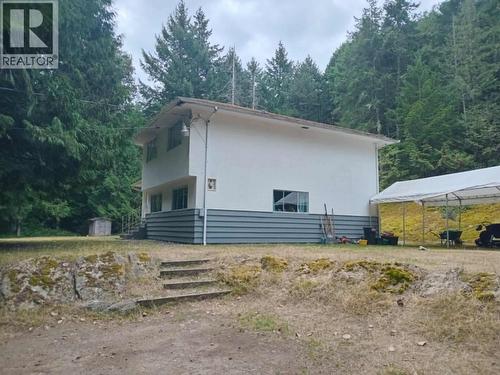 570 Waugh Road, Mayne Island, BC - Outdoor
