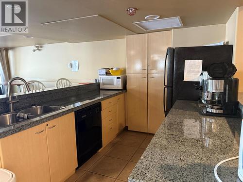 970 Lorne Street Unit# 108, Kamloops, BC - Indoor Photo Showing Kitchen With Double Sink