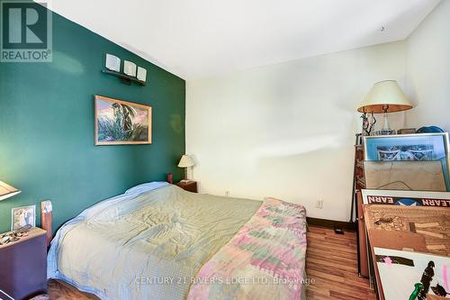 188 Armstrong Street, Ottawa, ON - Indoor Photo Showing Bedroom