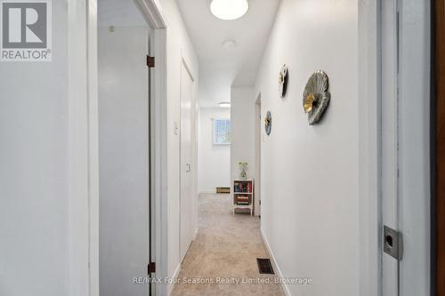 46 Erie Street, Collingwood, ON - Indoor Photo Showing Other Room