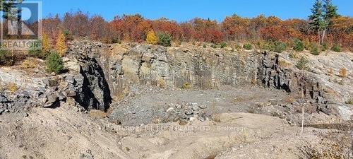 granite pit - Pt Lt 147 Con A Lount Rye Rye Road, South River, ON 
