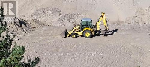 sand pit - Pt Lt 147 Con A Lount Rye Rye Road, South River, ON 