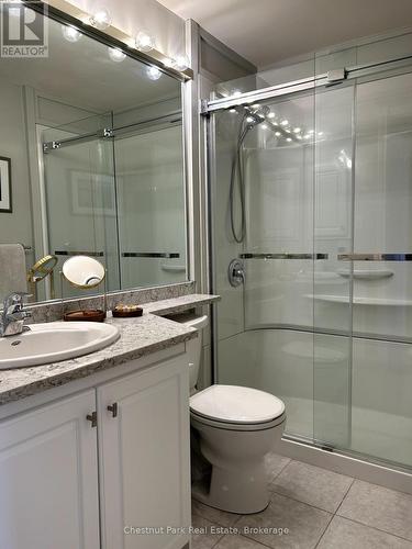 5 - 3421 Grandview Forest Glen Drive, Huntsville (Chaffey), ON - Indoor Photo Showing Bathroom