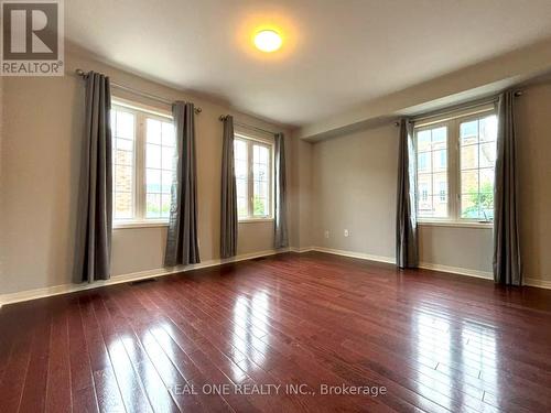 15 Adam Oates Heights, Toronto, ON - Indoor Photo Showing Other Room