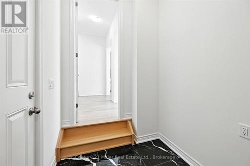 3250 Millicent Avenue, Oakville (Go Glenorchy), ON - Indoor Photo Showing Other Room