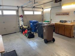 Garage - 