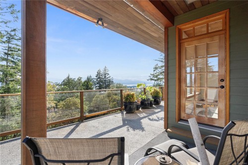 248 Suneagle Dr, Salt Spring, BC 