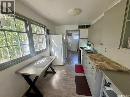 1056 Princess Street, Regina, SK - Indoor