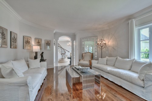 Living room - 6 Rue De Rambouillet, Blainville, QC - Indoor Photo Showing Living Room