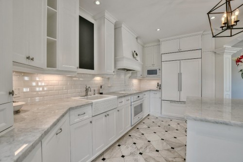 Kitchen - 6 Rue De Rambouillet, Blainville, QC - Indoor Photo Showing Kitchen With Upgraded Kitchen
