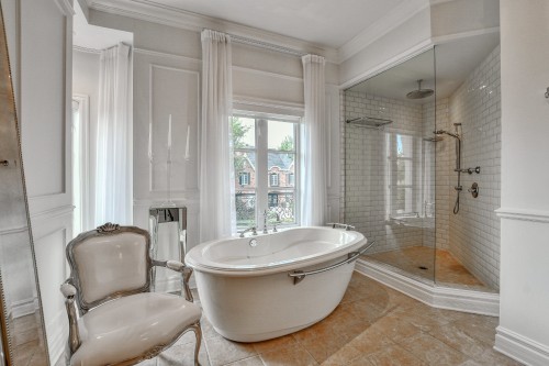 Ensuite bathroom - 6 Rue De Rambouillet, Blainville, QC - Indoor Photo Showing Bathroom