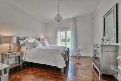 Bedroom - 6 Rue De Rambouillet, Blainville, QC - Indoor Photo Showing Bedroom