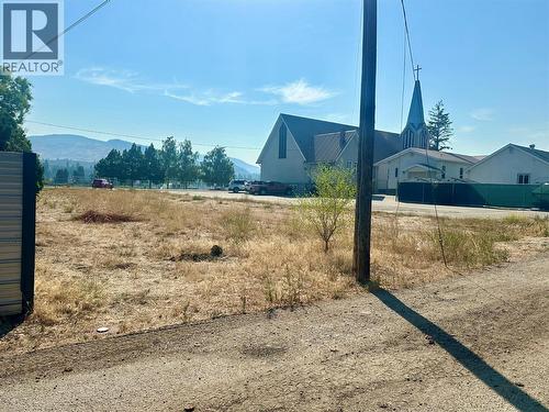 5812 Airport Street, Oliver, BC 