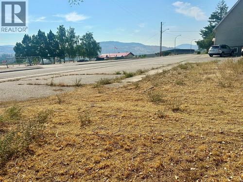 5812 Airport Street, Oliver, BC 