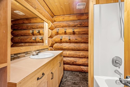 4867 Lorna Lane, Campbell River, BC 