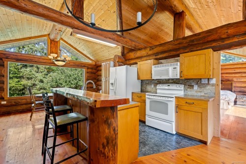 4867 Lorna Lane, Campbell River, BC 