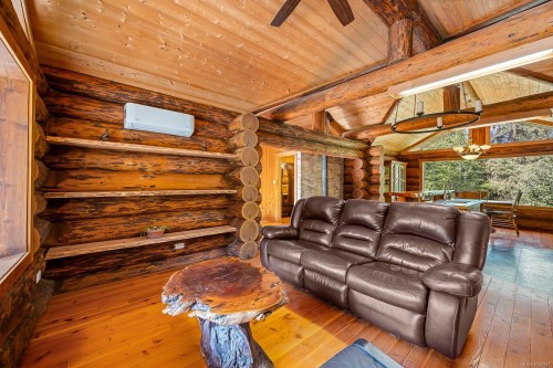 4867 Lorna Lane, Campbell River, BC 