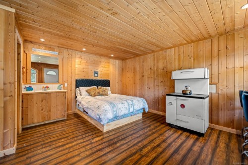 4867 Lorna Lane, Campbell River, BC 