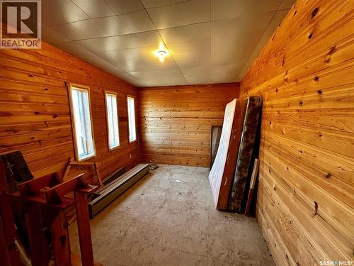 9 Mccordick Street, Shields, SK - Indoor Photo Showing Other Room