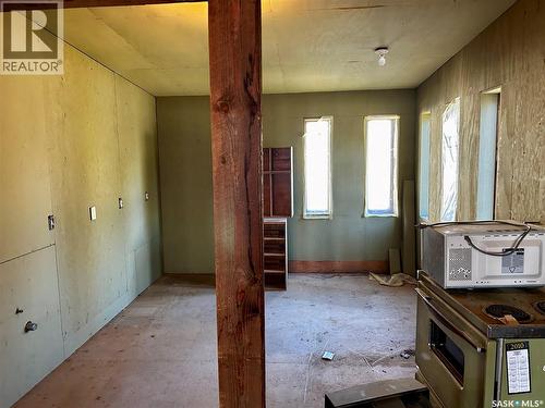 9 Mccordick Street, Shields, SK - Indoor Photo Showing Other Room