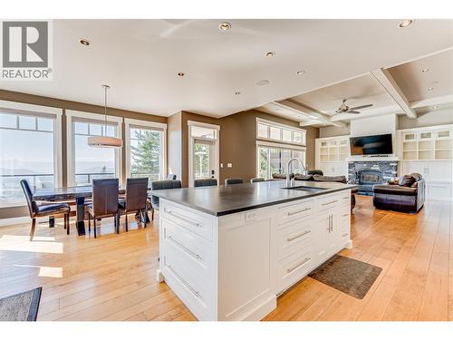 6054 Lynx Drive, Vernon, BC - Indoor