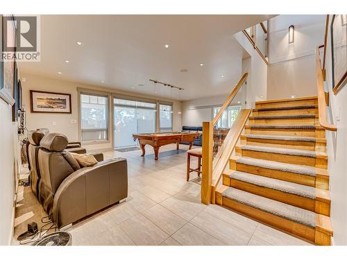 6054 Lynx Drive, Vernon, BC - Indoor Photo Showing Other Room