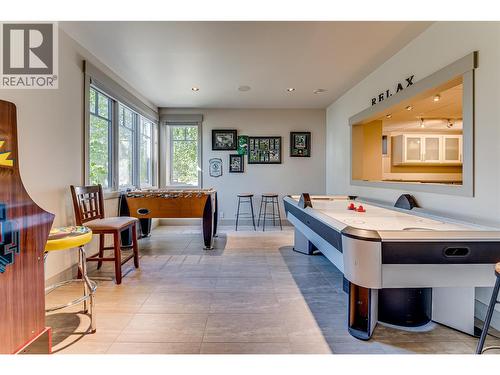 6054 Lynx Drive, Vernon, BC - Indoor Photo Showing Other Room