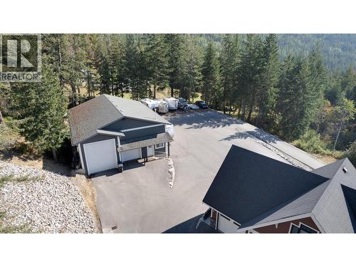 6054 Lynx Drive, Vernon, BC - Outdoor