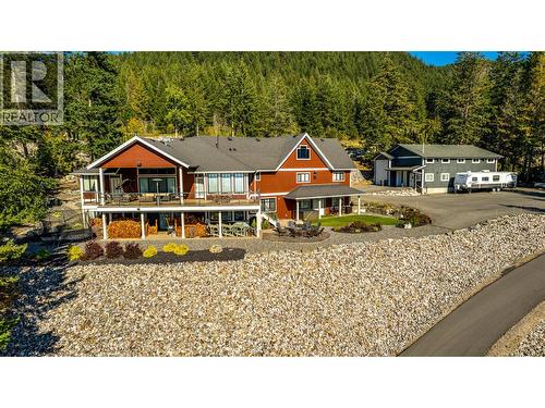 6054 Lynx Drive, Vernon, BC - Outdoor With Deck Patio Veranda