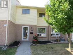 54 - 166 SOUTHDALE RD ROAD W  London South (South O), ON N6J 2J1