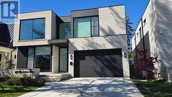 119 CUMBERLAND DRIVE  Mississauga, ON L5G 3N3