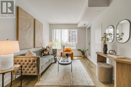 307 - 8228 Birchmount Road, Markham, ON - Indoor Photo Showing Living Room