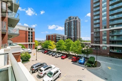 307 - 8228 Birchmount Road, Markham, ON - Outdoor