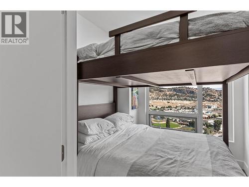 1191 Sunset Drive Unit# 2906 Lot# 191, Kelowna, BC - Indoor Photo Showing Bedroom
