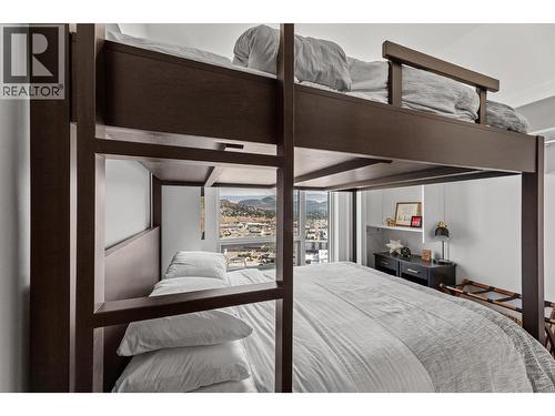 1191 Sunset Drive Unit# 2906 Lot# 191, Kelowna, BC - Indoor Photo Showing Bedroom