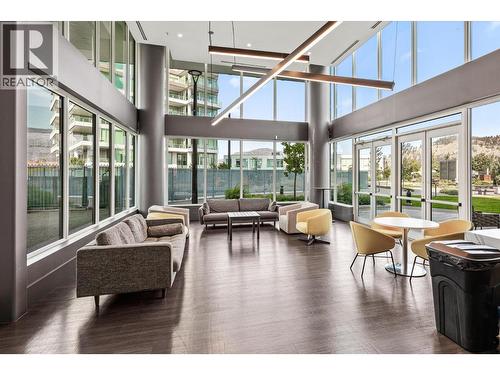 1191 Sunset Drive Unit# 2906 Lot# 191, Kelowna, BC - Indoor
