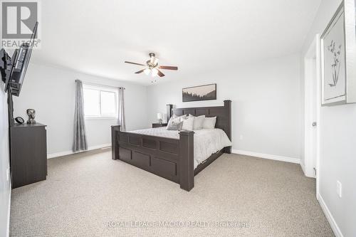 115 Pelech Crescent, Hamilton, ON - Indoor Photo Showing Bedroom