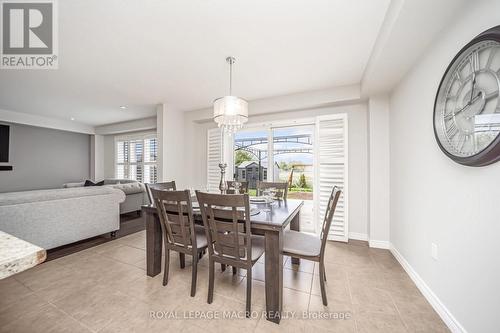 115 Pelech Crescent, Hamilton, ON - Indoor Photo Showing Dining Room