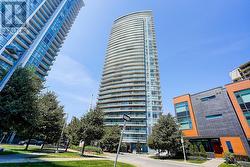1006 - 70 FOREST MANOR ROAD  Toronto, ON M2J 0A9