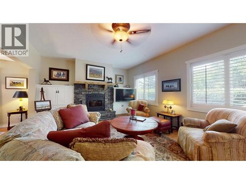 205 Greasewood Avenue, Oliver, BC 