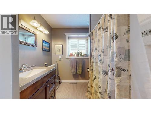 205 Greasewood Avenue, Oliver, BC 