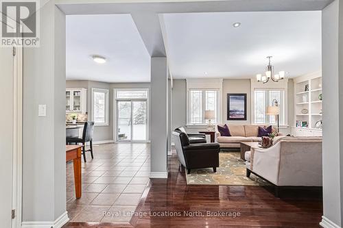 59 Kells Crescent, Collingwood, ON - Indoor Photo Showing Living Room